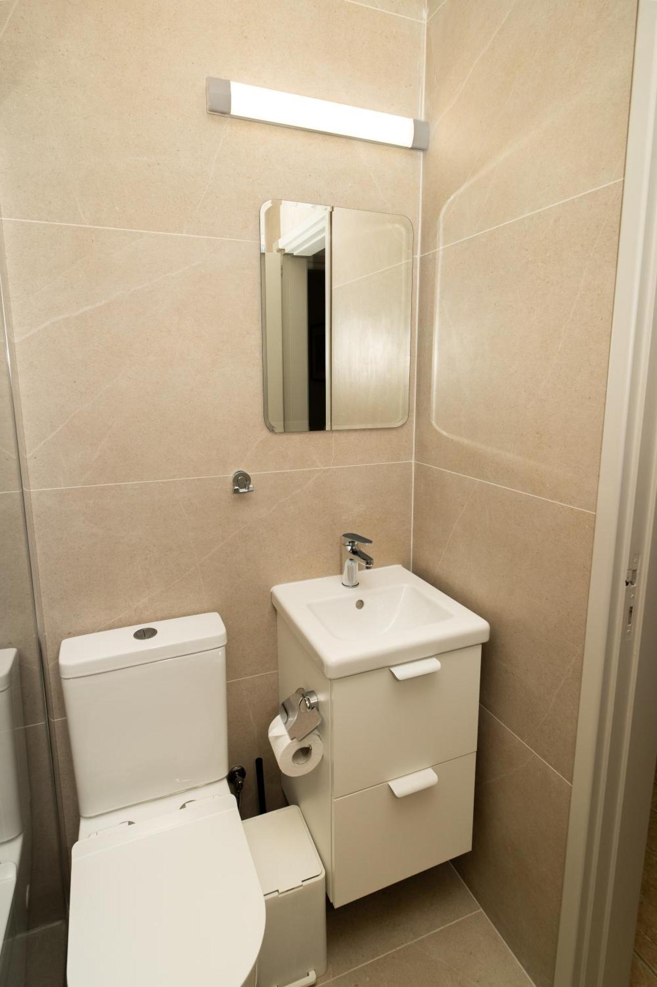 Olivia Mackenzie 2 Bedroom Flat With Pool Larnaca Exterior foto